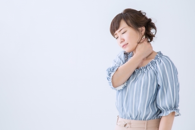 肩こりの女性